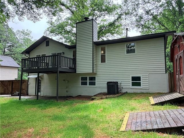 499 Hearth Place, Lawrenceville, GA 30043