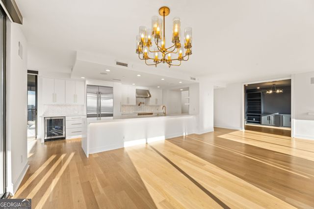 3481 Lakeside Drive NE P206, Atlanta, GA 30326