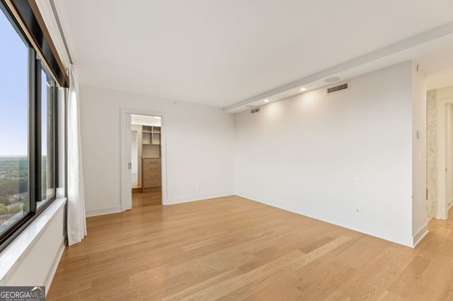 3481 Lakeside Drive NE P206, Atlanta, GA 30326
