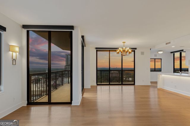3481 Lakeside Drive NE P206, Atlanta, GA 30326