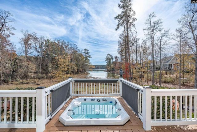 616 Calabria Court, Chapin, SC 29036