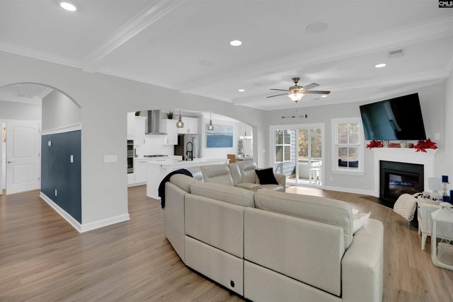 616 Calabria Court, Chapin, SC 29036