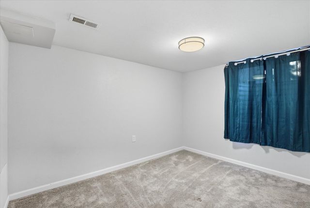 3105 W Houston Ave, Spokane, WA 99208