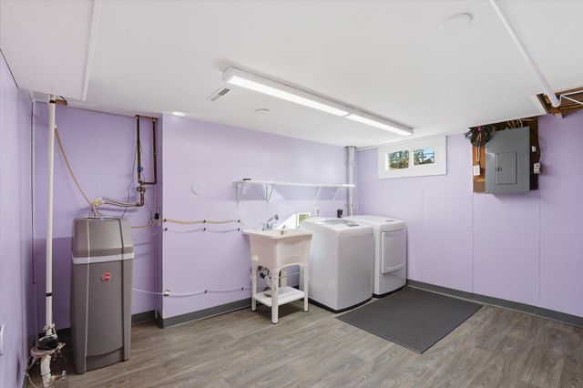 3105 W Houston Ave, Spokane, WA 99208