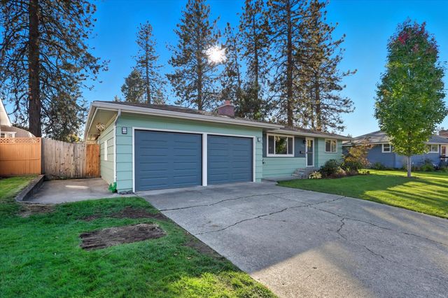 3105 W Houston Ave, Spokane, WA 99208