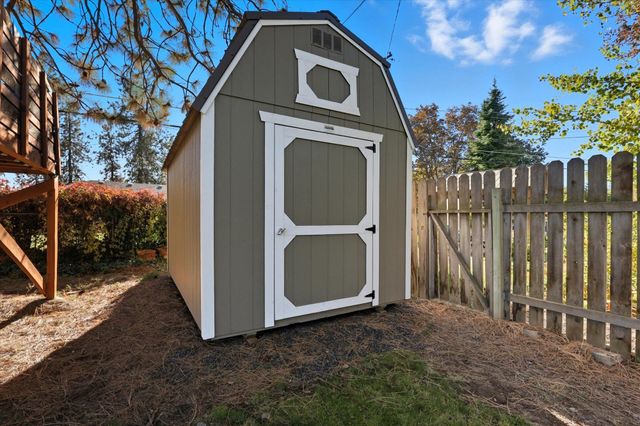 3105 W Houston Ave, Spokane, WA 99208