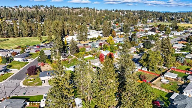 3105 W Houston Ave, Spokane, WA 99208