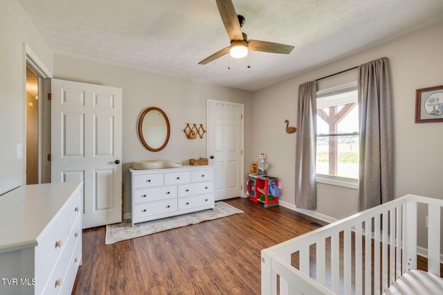 566 Carters Valley Road, Rogersville, TN 37857
