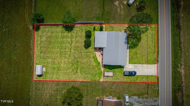566 Carters Valley Road, Rogersville, TN 37857