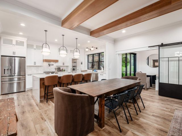 4916 Olentangy River Road, Delaware, OH 43015