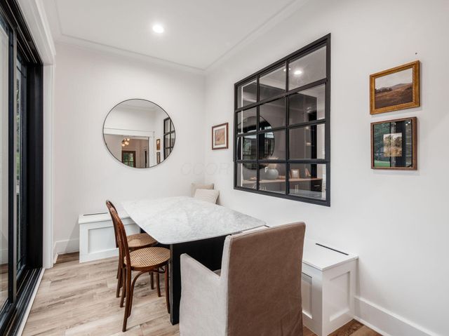 4916 Olentangy River Road, Delaware, OH 43015