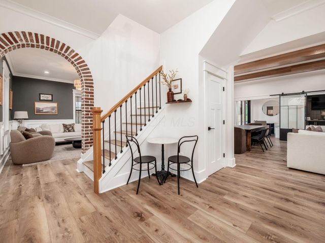 4916 Olentangy River Road, Delaware, OH 43015