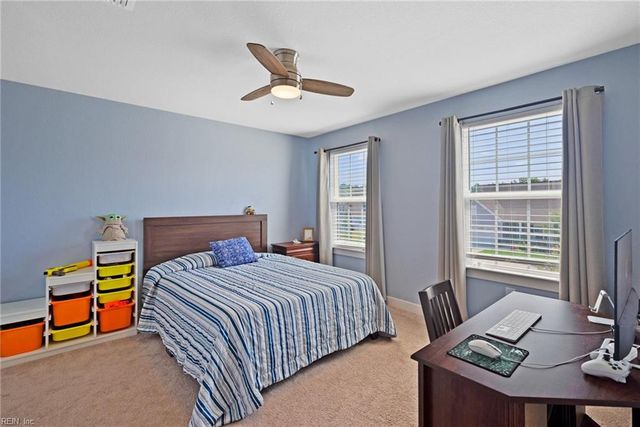 128 Glenmoor PATH, Moyock, NC 27958