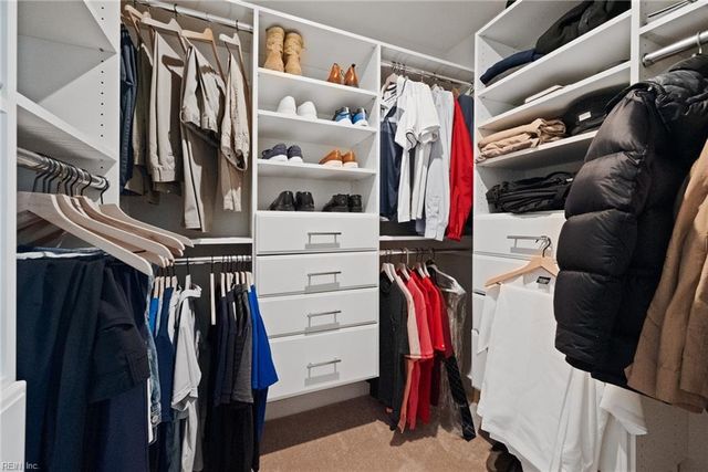 128 Glenmoor PATH, Moyock, NC 27958