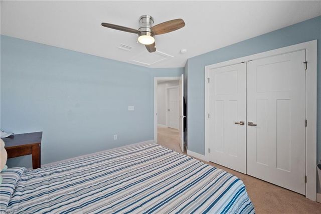 128 Glenmoor PATH, Moyock, NC 27958