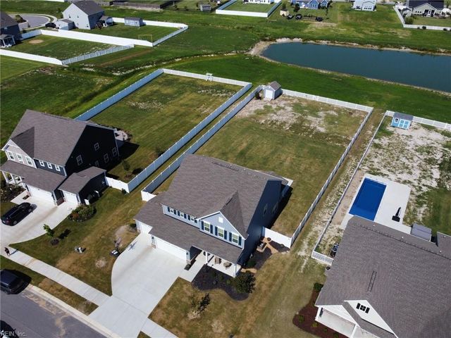 128 Glenmoor PATH, Moyock, NC 27958