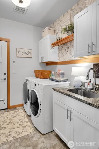 1157 Central Drive, Camano Island, WA 98282