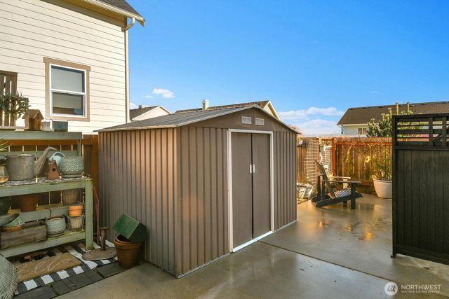 1157 Central Drive, Camano Island, WA 98282