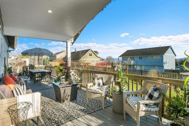 1157 Central Drive, Camano Island, WA 98282