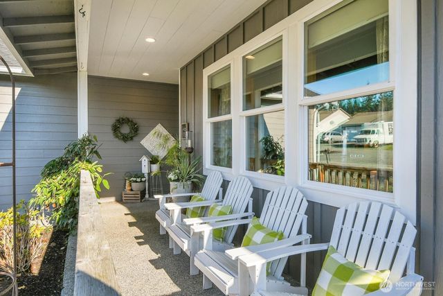 1157 Central Drive, Camano Island, WA 98282