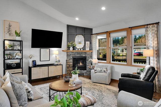 1157 Central Drive, Camano Island, WA 98282