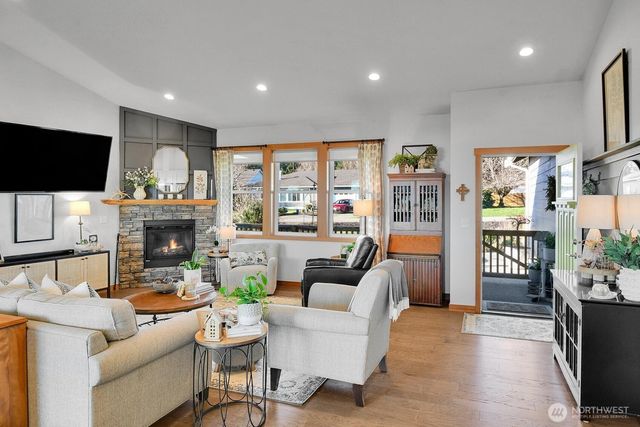 1157 Central Drive, Camano Island, WA 98282