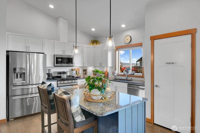 1157 Central Drive, Camano Island, WA 98282