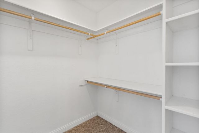 13169 DESTREHAN CT, Boonville, MO 65233