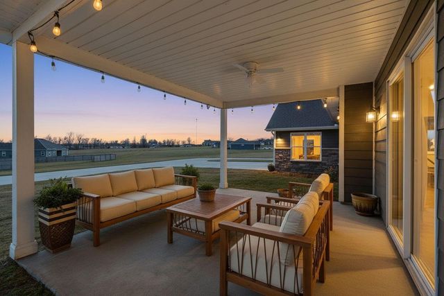 13169 DESTREHAN CT, Boonville, MO 65233