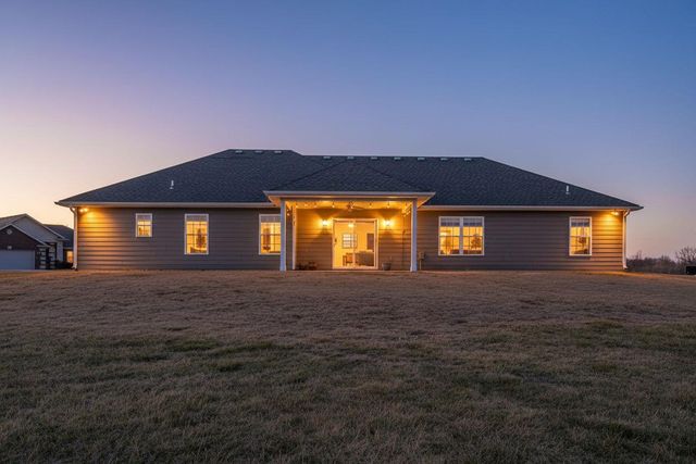 13169 DESTREHAN CT, Boonville, MO 65233