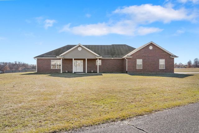 13169 DESTREHAN CT, Boonville, MO 65233