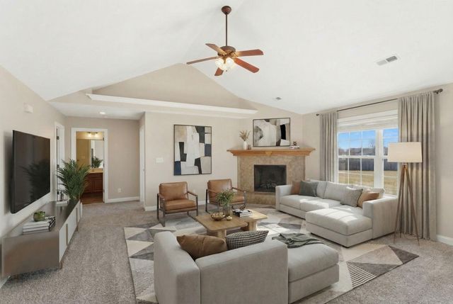 13169 DESTREHAN CT, Boonville, MO 65233