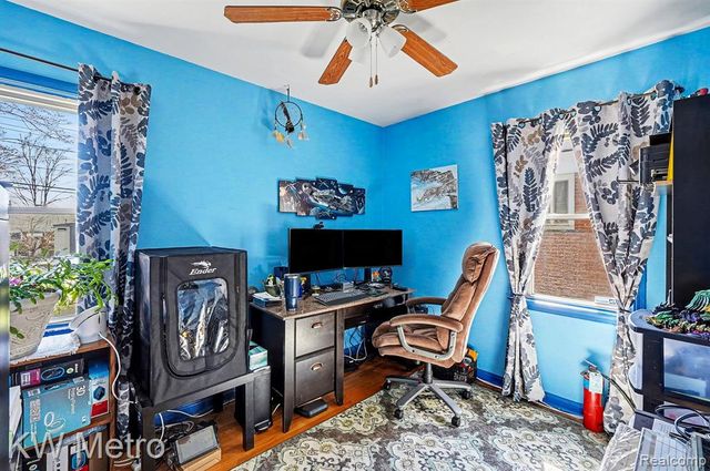 311 Pioneer Drive, Pontiac, MI 48341