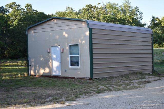 1341 Hildreth Pool Road, Bowie, TX 76230