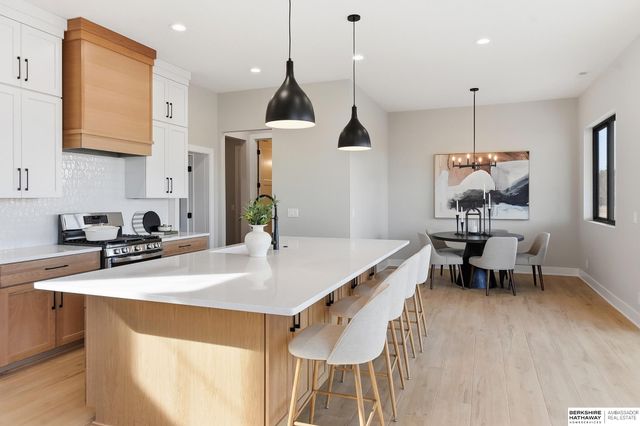 23720 Mary Jo Lane, Waterloo, NE 68069