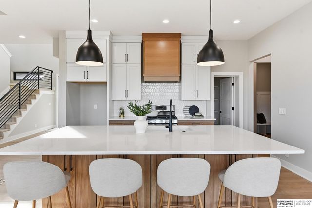 23720 Mary Jo Lane, Waterloo, NE 68069