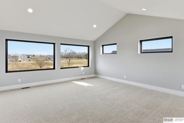 23720 Mary Jo Lane, Waterloo, NE 68069