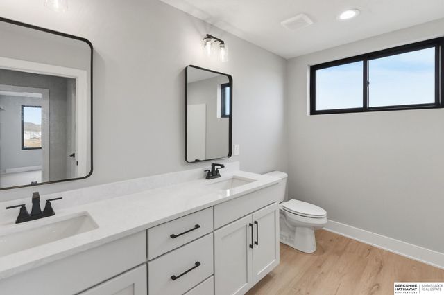 23720 Mary Jo Lane, Waterloo, NE 68069