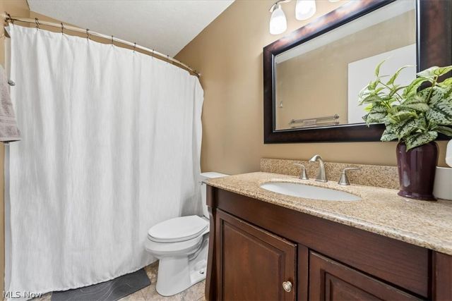 5906 Cornell Boulevard, North Ridgeville, OH 44039