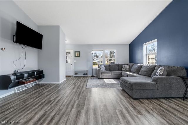 5906 Cornell Boulevard, North Ridgeville, OH 44039