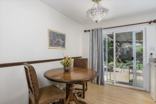 2608 Mackinaw Way, Sacramento, CA 95826