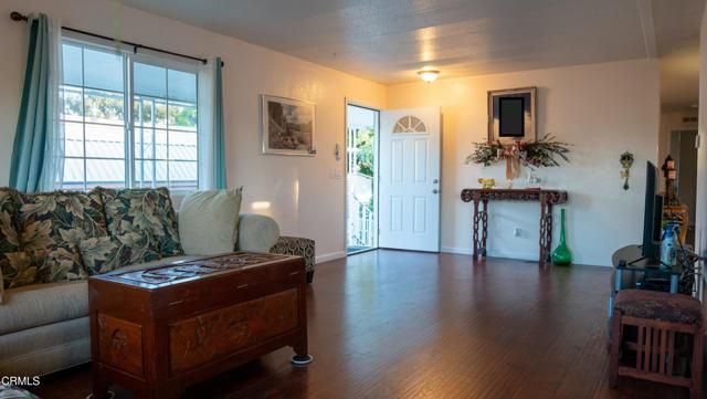 320 Columbia Place 46, Oxnard, CA 93033