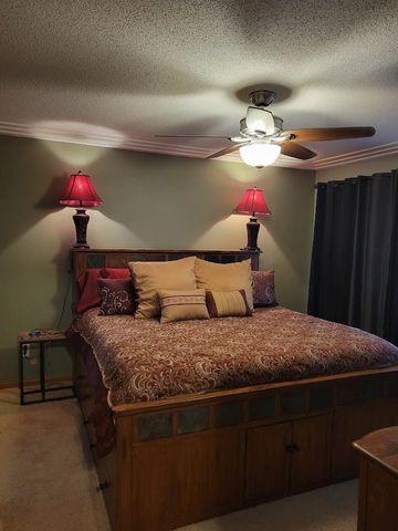 16267 Griffon Trail, Lakeville, MN 55044