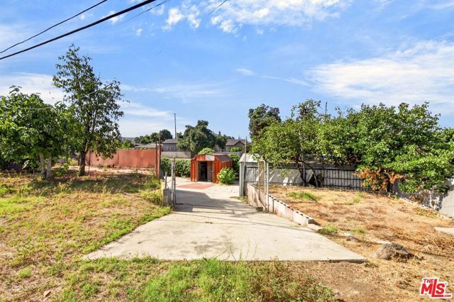 2136 E Walnut Creek, West Covina, CA 91791