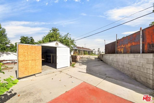 2136 E Walnut Creek, West Covina, CA 91791