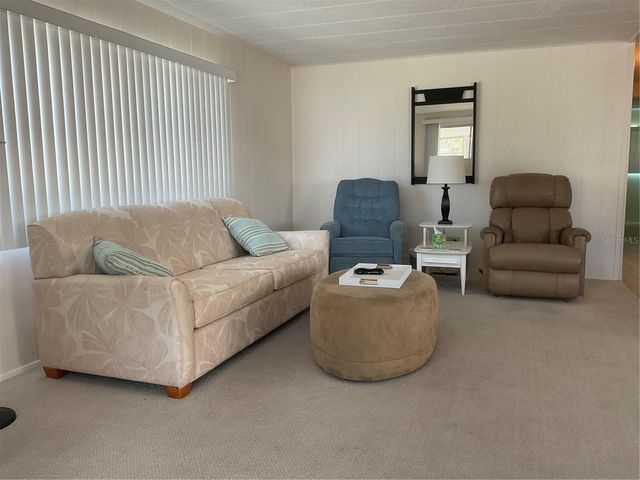 213 COMO DRIVE, Venice, FL 34285
