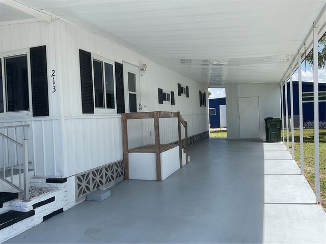 213 COMO DRIVE, Venice, FL 34285