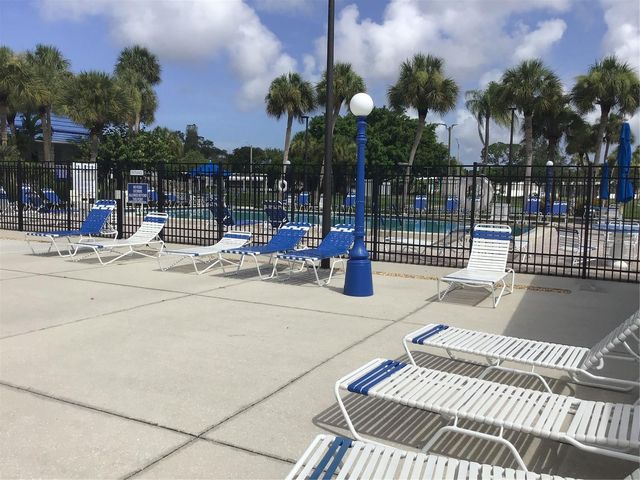 213 COMO DRIVE, Venice, FL 34285