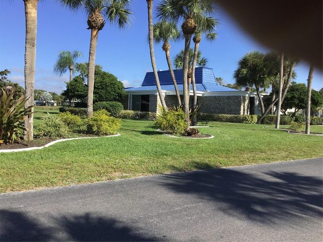 213 COMO DRIVE, Venice, FL 34285