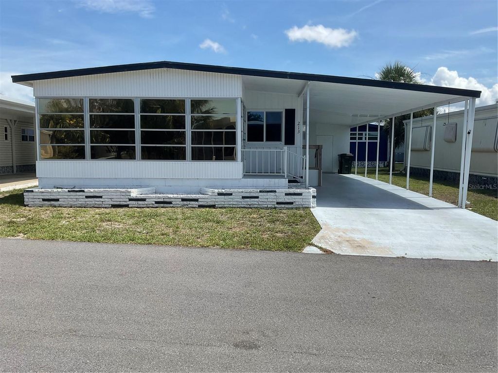 213 COMO DRIVE, Venice, FL 34285